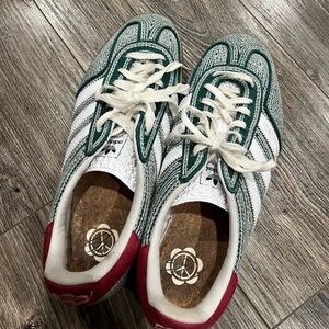 Adidas Forest Green and White Trainers with Red Heel